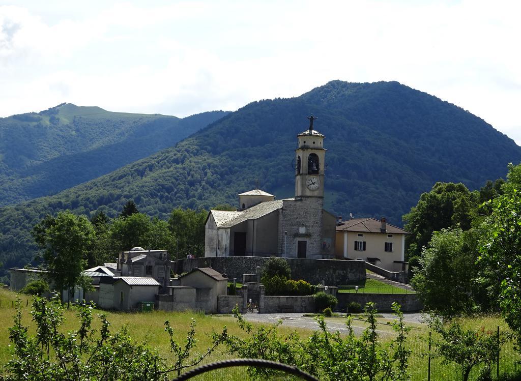 Villa San Giorgio Pellio Superiore Exterior foto